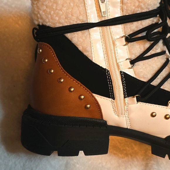 SHOE DAZZLE BETHY SIDE ZIP BOOTS SIZE 8-WOMEN'S EUC - Picture 6 of 11